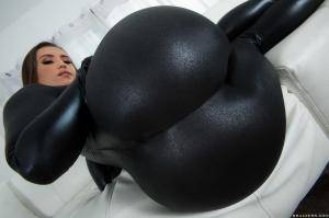 Original 2495 px/ 1663 px