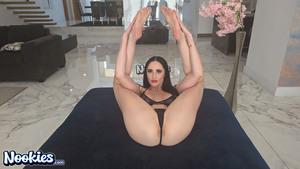 Original 1920 px/ 1081 px