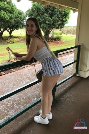 Original 2000 px/ 3000 px