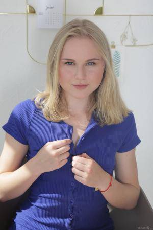 Original 3840 px/ 5760 px