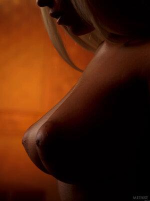 Original 1533 px/ 2048 px