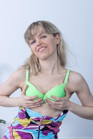 Original 2001 px/ 3000 px