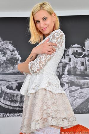 Original 2000 px/ 3000 px