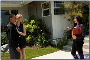 Original 850 px/ 571 px