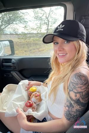 Original 2000 px/ 3000 px