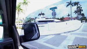 Original 1280 px/ 720 px