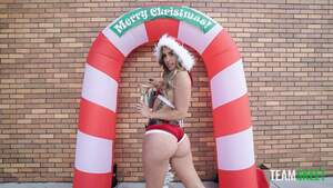 Original 1600 px/ 900 px