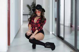 Original 2495 px/ 1663 px