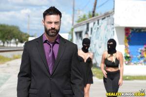 Original 1901 px/ 1269 px