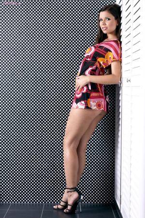 #Twistys - Peaches In Her Checkered Room