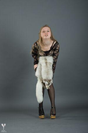 Original 2000 px/ 3000 px