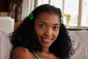 Original 2272 px/ 1515 px