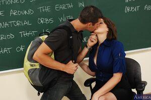 Original 1331 px/ 884 px