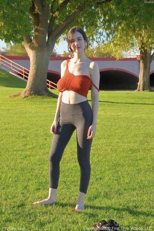 Original 852 px/ 1280 px