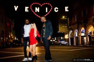 Original 3000 px/ 2000 px