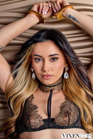 Original 2000 px/ 2998 px