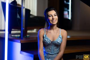 Original 4090 px/ 2727 px