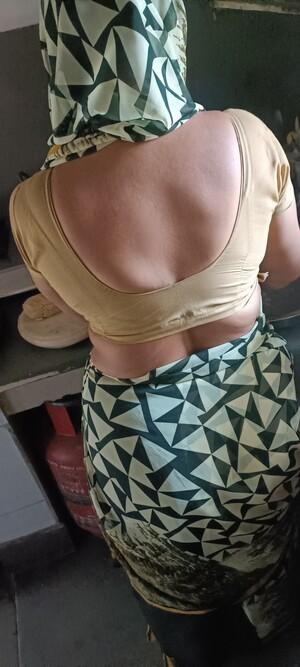 Original 736 px/ 1636 px