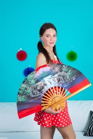 Original 867 px/ 1300 px