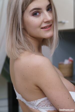 Original 4000 px/ 6000 px