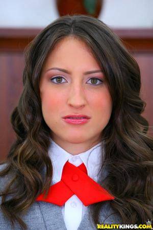 Original 2560 px/ 3840 px