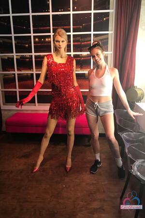 Original 2000 px/ 3000 px