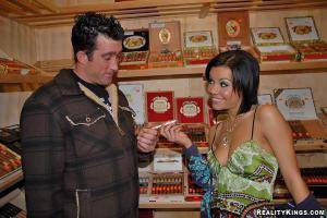 Original 900 px/ 602 px