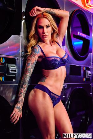 Original 2000 px/ 2999 px