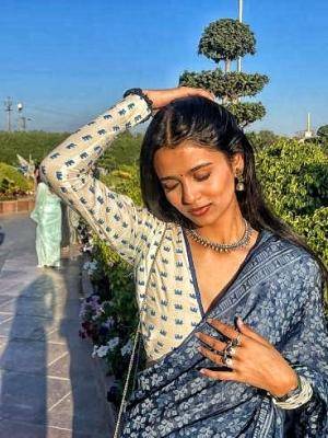 Original 368 px/ 491 px