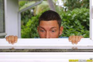 Original 2700 px/ 1800 px