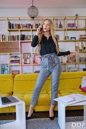 Original 2667 px/ 4000 px