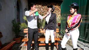 Original 1536 px/ 864 px