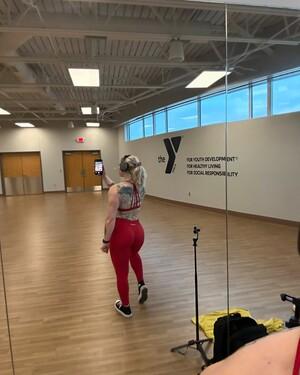 Original 1440 px/ 1800 px