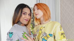 #TeenMegaWorld Elin Holm, Roxy Lips - Come and Ride My Sex Toy