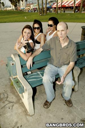 Original 532 px/ 800 px