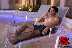 Original 1600 px/ 1066 px