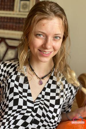 Original 2000 px/ 3000 px