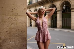 Original 2998 px/ 2000 px