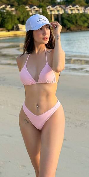 Original 606 px/ 1195 px