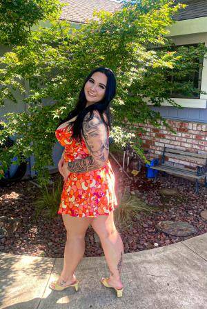 Original 1370 px/ 2048 px