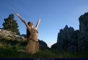 Original 3072 px/ 2104 px