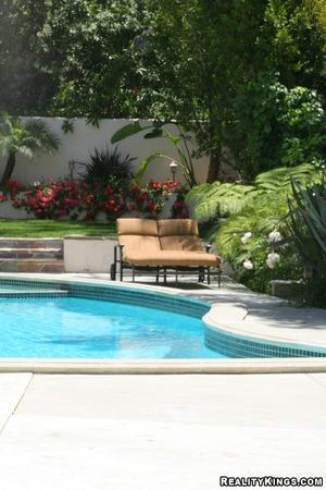 Original 600 px/ 900 px