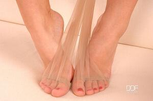 Original 2000 px/ 1329 px