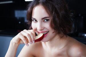 Original 4500 px/ 3000 px