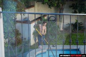 Original 2500 px/ 1667 px