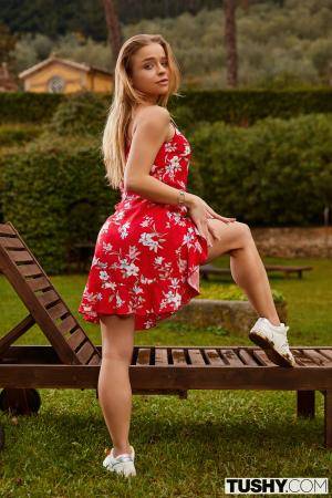 Original 2000 px/ 3000 px