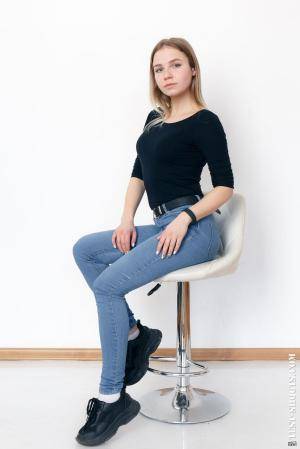 Original 854 px/ 1280 px