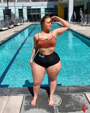 Original 740 px/ 925 px