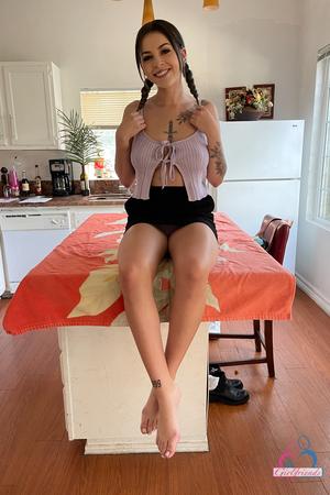 Original 2000 px/ 3000 px