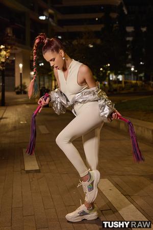 Original 2000 px/ 2999 px